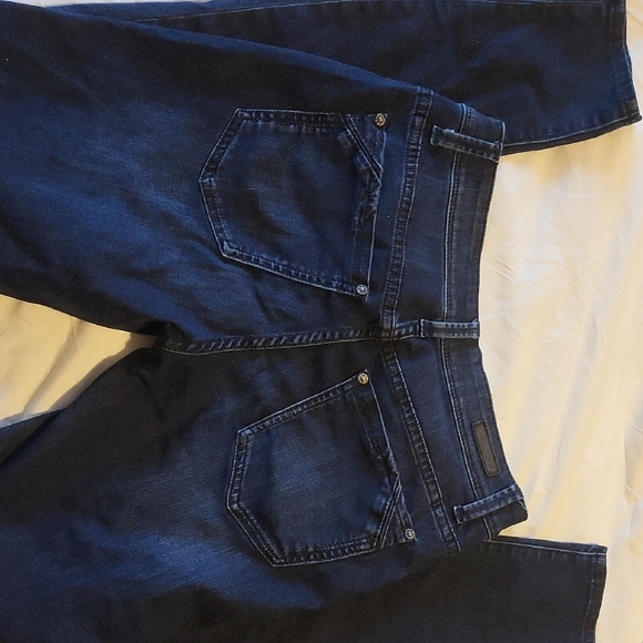 Buckle Black Dark Blue Women's Straight Leg Jeans - Picture 2 of 4